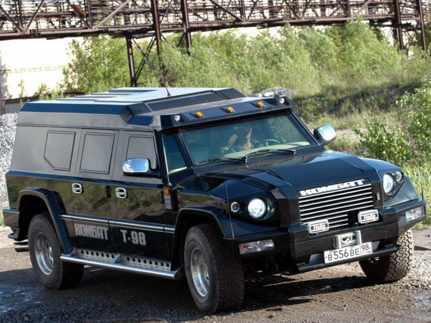 Обои картинки фото автомобили, combat