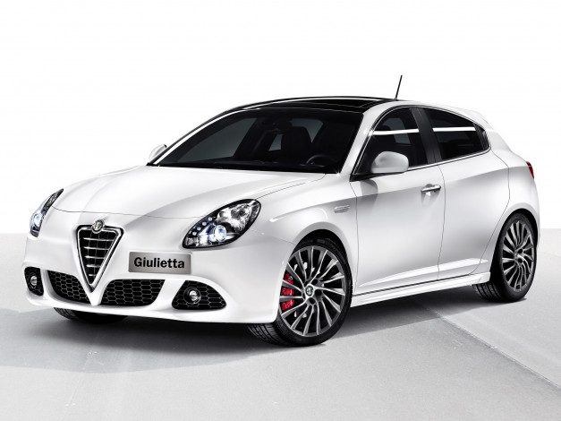 Обои картинки фото giulietta, 2011, автомобили, alfa, romeo