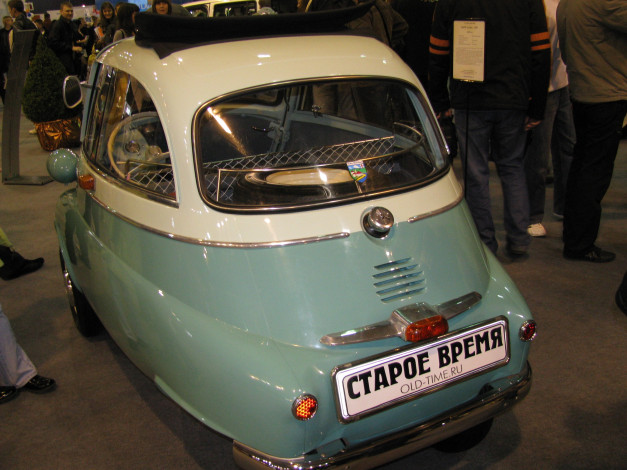 Обои картинки фото маленький, бумер, автомобили