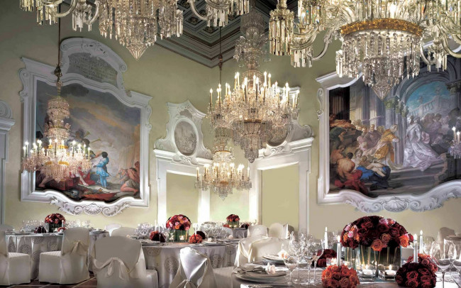 Обои картинки фото интерьер, кафе, рестораны, отели, посуда, столы, картины, цветы