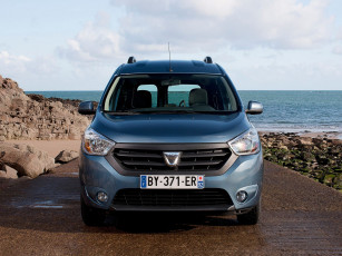 Картинка автомобили dacia