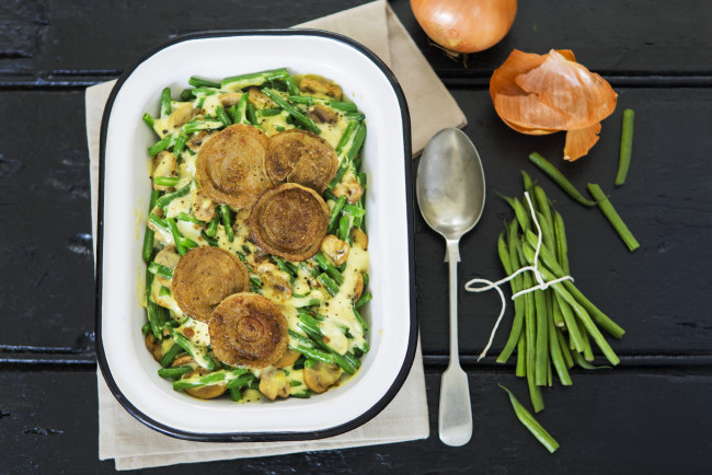 Обои картинки фото еда, вторые блюда, фасоль, лук