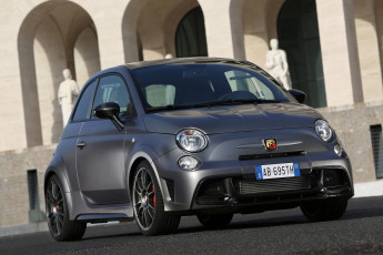 обоя автомобили, fiat, abarth, 695, biposto, 2014г, темный