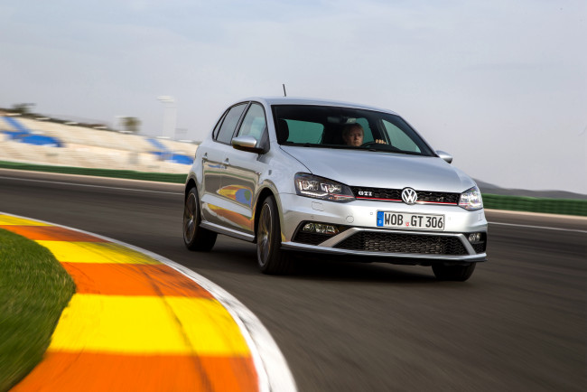 Обои картинки фото автомобили, volkswagen, polo, gti, 5-door, typ, 5g, 2014г, серый