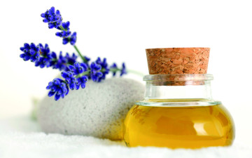 Картинка разное косметические+средства +духи флакон лаванда