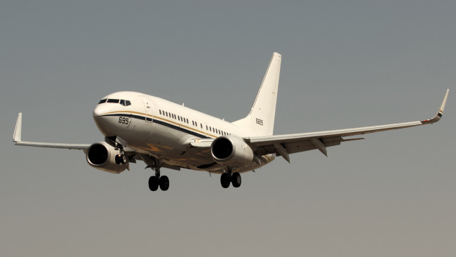 Обои картинки фото авиация, пассажирские самолёты, авиалайнер