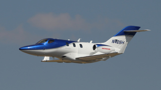 Обои картинки фото авиация, пассажирские самолёты, авиалайнер