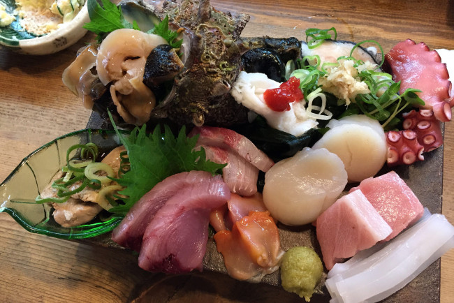 Обои картинки фото еда, рыба,  морепродукты,  суши,  роллы, снедь