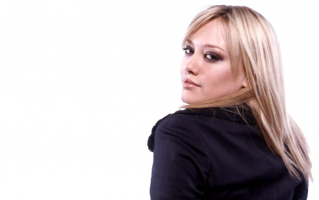 Обои картинки фото девушки, hilary duff, блондинка, лицо