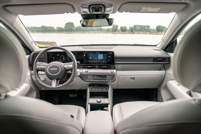 Обои картинки фото автомобили, спидометры, торпедо, hyundai, kona