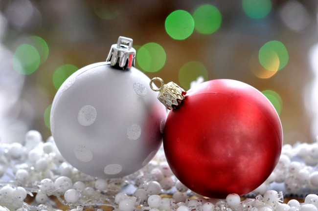 Обои картинки фото праздничные, шарики, бусинки