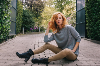 Картинка девушки -unsort+ рыжеволосые+и+другие взгляд лицо