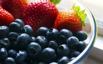 Картинка еда фрукты +ягоды черника клубника