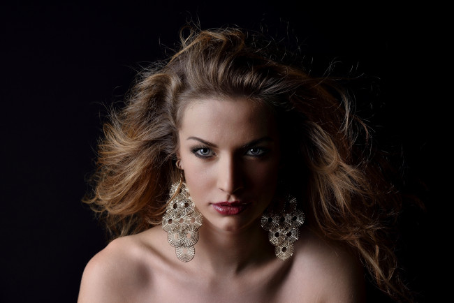 Обои картинки фото девушки, -unsort , лица,  портреты, взгляд, лицо