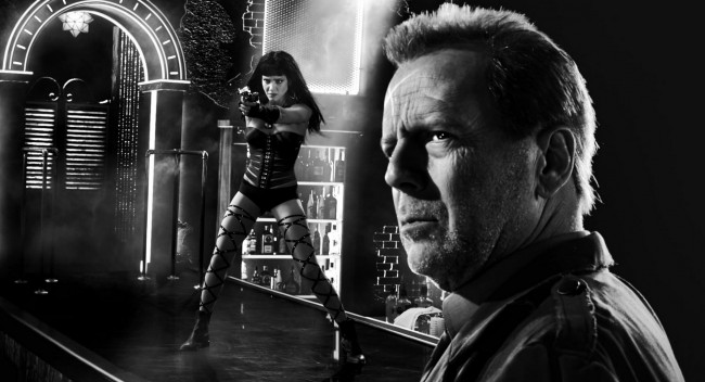 Обои картинки фото кино фильмы, sin city,  a dame to kill for, полицейский, бар, брюнетка, оружие