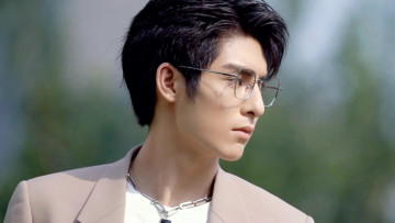 Картинка мужчины wang+hao+xuan ван хао сюань