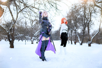 Картинка девушки mari+aisu образы косплей наряды костюмы снег зима деревья