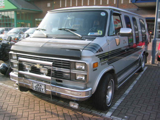 Обои картинки фото chevy, автомобили, выставки, уличные, фото