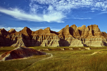 Картинка природа горы долина порода скалы небо дорога