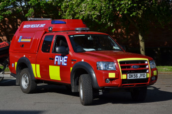 Картинка автомобили пожарные+машины автомобиль пожарный спецтехника