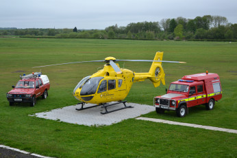 обоя автомобили, пожарные машины, вертолет, автомобиль, пожарный, спецтехника