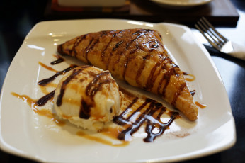 Картинка еда мороженое +десерты ЯблоЧный пирог