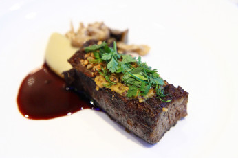 Картинка еда мясные+блюда ребра короткие филе тушеное