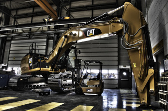 Картинка техника экскаваторы самоходный экскаватор ангар