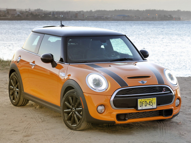 Обои картинки фото автомобили, mini, желтый, 2014, f56, us-spec, cooper, s