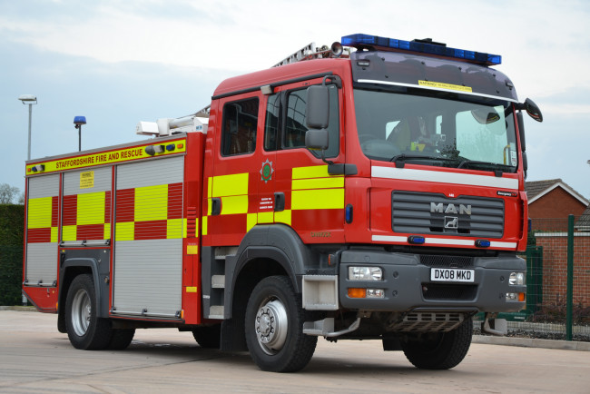 Обои картинки фото автомобили, пожарные машины, автомобиль, пожарный, спецтехника