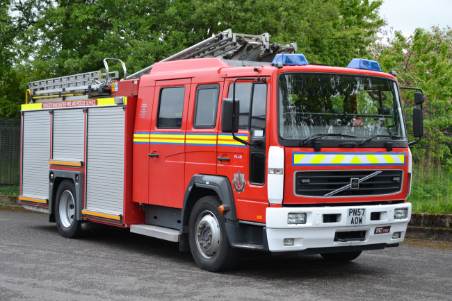 Обои картинки фото автомобили, пожарные машины, автомобиль, пожарный, спецтехника