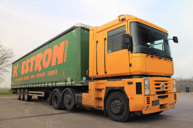 Обои картинки фото renault, автомобили, renault trucks, s, a, автомобильная, корпорация, франция