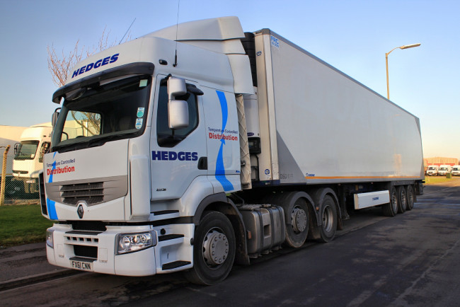 Обои картинки фото renault, автомобили, renault trucks, s, a, автомобильная, корпорация, франция