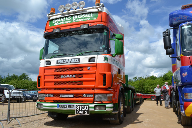 Обои картинки фото scania, автомобили, судовые, ab, швеция, грузовые, двигатели, автобусы, дизельные