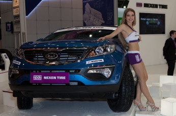 Картинка автомобили -авто+с+девушками 12