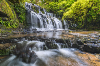 Картинка природа водопады лес река водопад