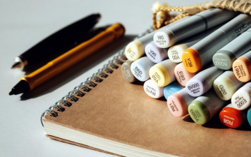 Картинка разное канцелярия +книги маркеры блокнот