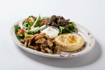 Картинка еда мясные+блюда гуляш соус салат