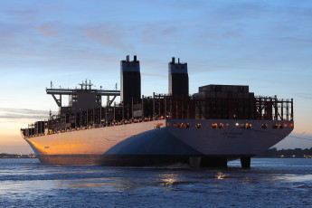 Картинка корабли грузовые+суда контейнеровоз