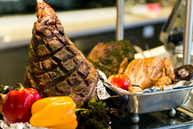 Обои картинки фото еда, мясные блюда, окорок, перец, курица