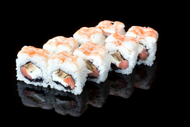 Обои картинки фото еда, рыба,  морепродукты,  суши,  роллы, роллы, кухня, японская