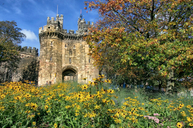 Обои картинки фото lancaster castle, города, замки англии, замок