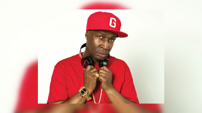 Обои картинки фото grandmaster-flash-car-stole, музыка, grandmaster flash, музыкант