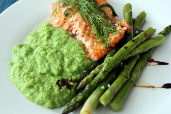 Обои картинки фото еда, рыбные блюда,  с морепродуктами, форель