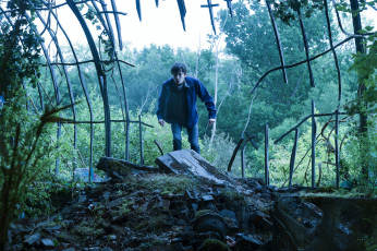 Картинка кино+фильмы miss+peregrine`s+home+for+peculiar+children развалины джейкоб