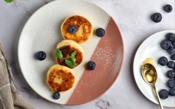 Картинка еда блины +оладьи черника оладьи мята