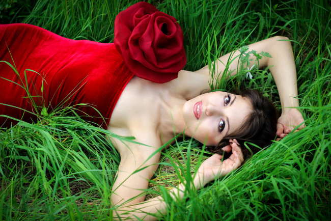 Обои картинки фото девушки, инна жаворонкова, инна, жаворонкова