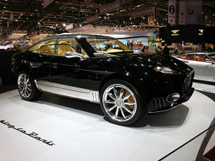 Картинка spyker d12 peking автомобили выставки уличные фото