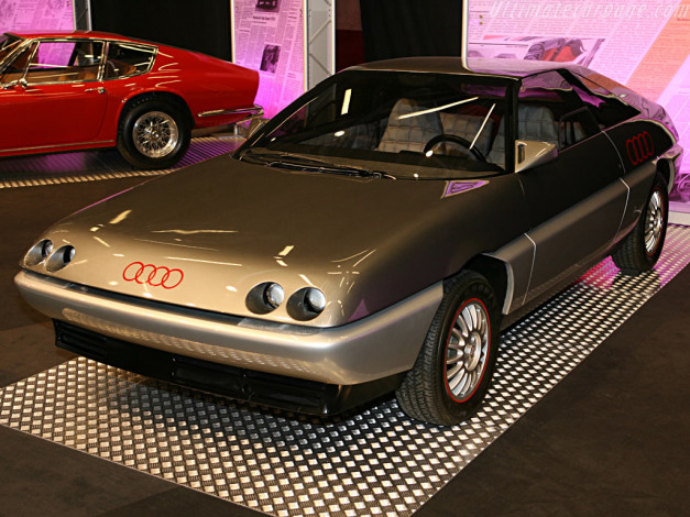 Обои картинки фото audi, quartz, автомобили, выставки, уличные, фото