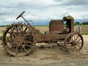 Картинка техника тракторы